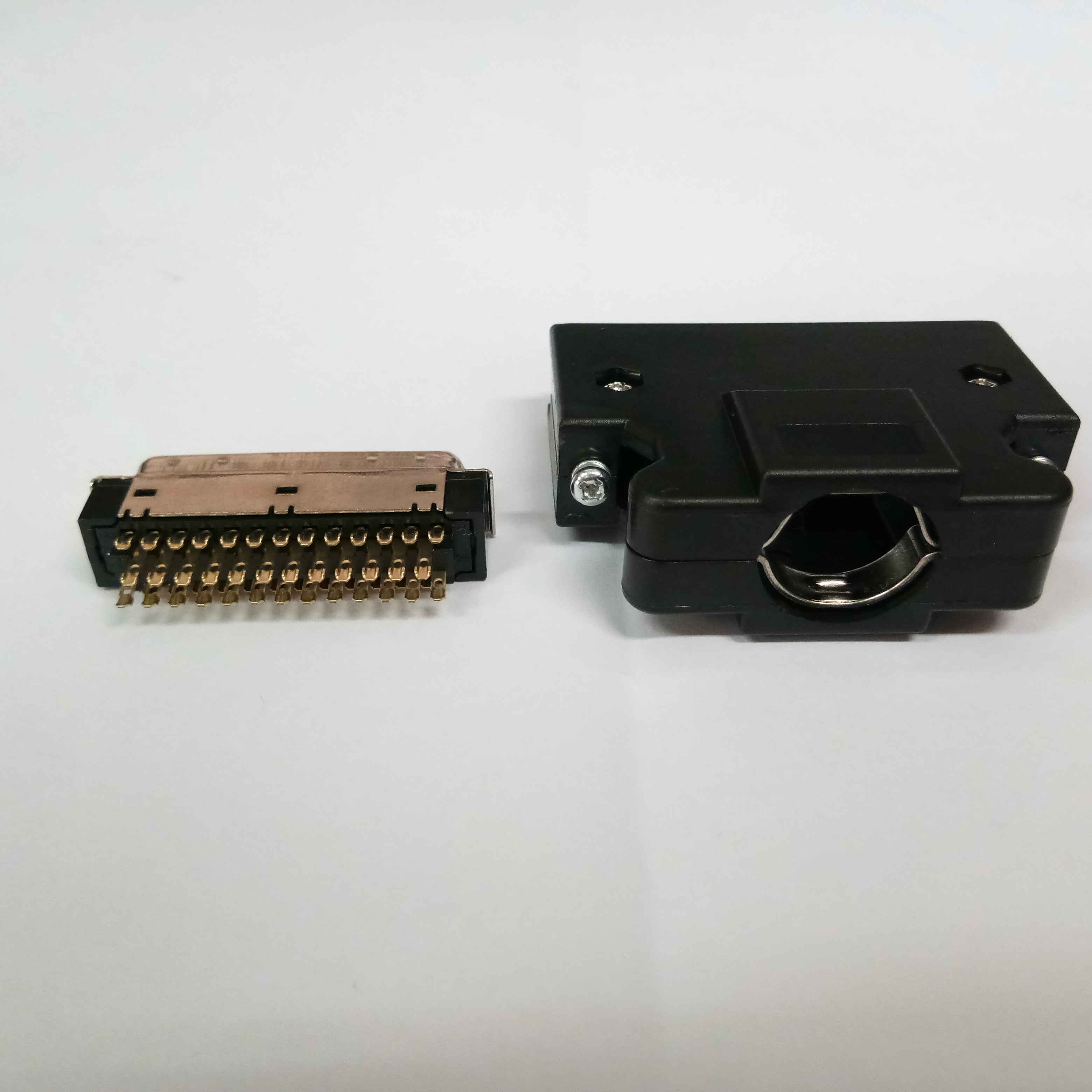 หัว CONNECTOR CN1 50 PIN ของ SERVO YASKAWA, DELTA, MITSUBISHI LEXIUM