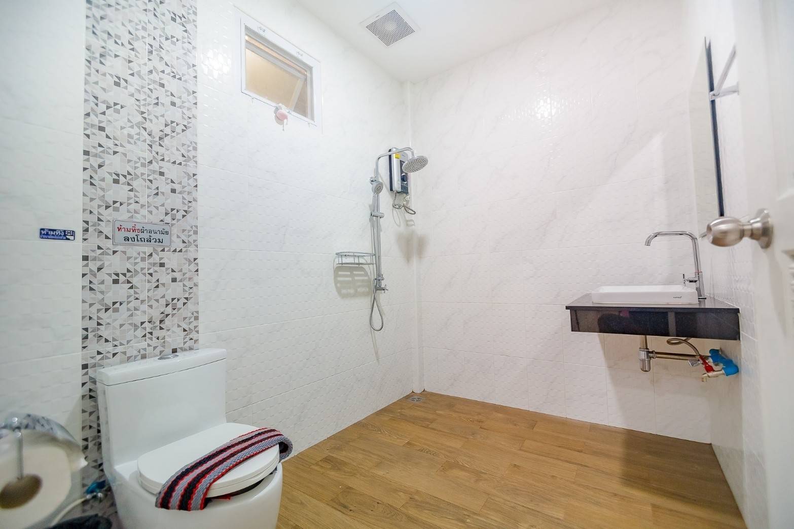 HR4020 บ้านพักหัวหิน บ้านบลูสตาร์