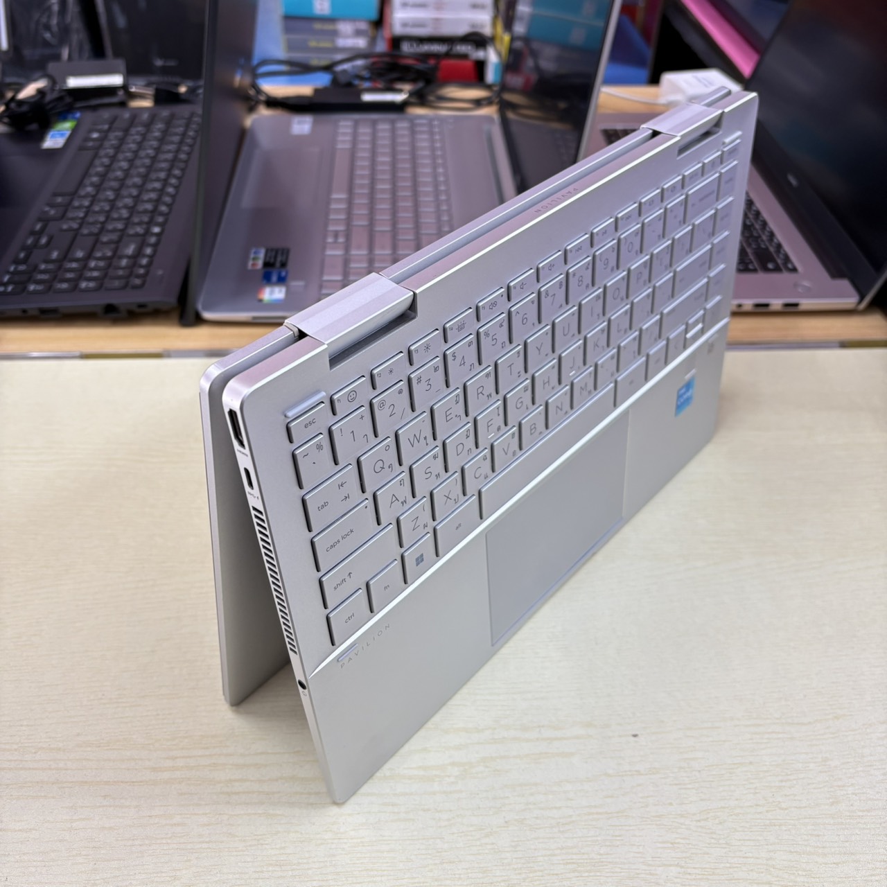 HP PAVILION X360 14 – EK0002TU * NOTEBOOK แบบฝาพับ 360 องศา หน้าจอ TOUCH SCREEN + ปากกา * ติดฟิล์มกันรอยหน้าจอแล้ว สภาพเครื่อง 90%