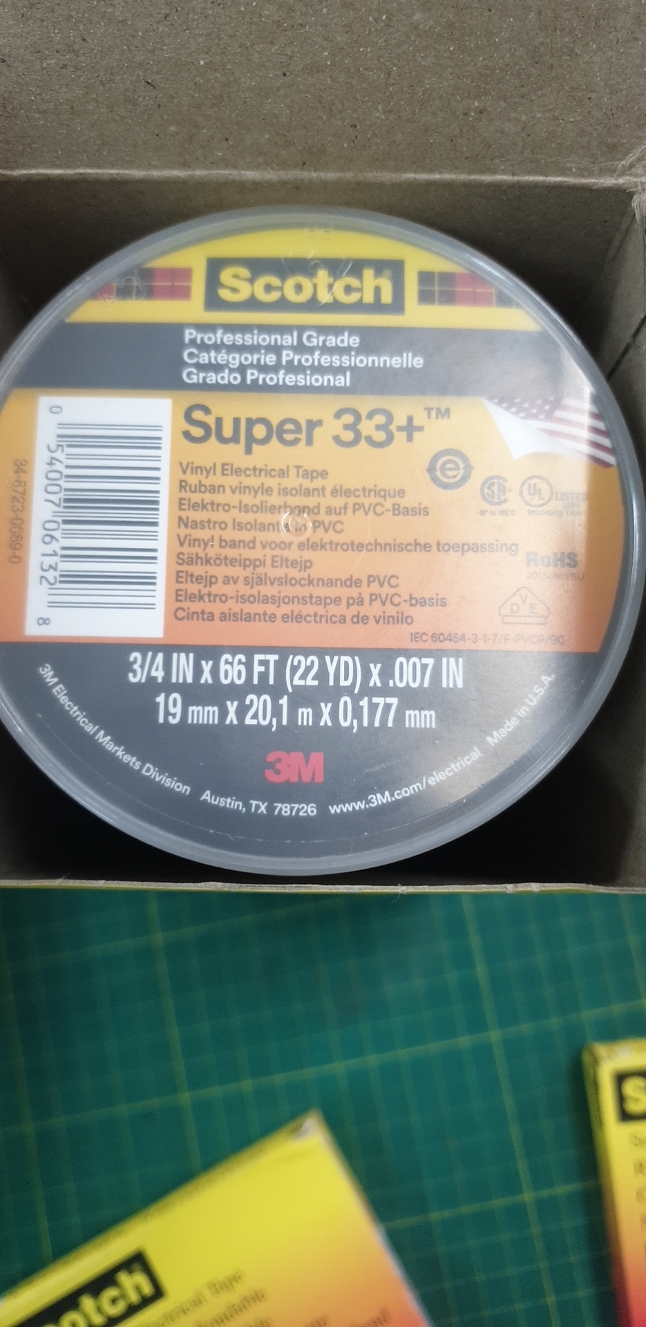 เทปพันสายไฟคุณภาพสูง 3M Scotch Super 33+ Professional Grade