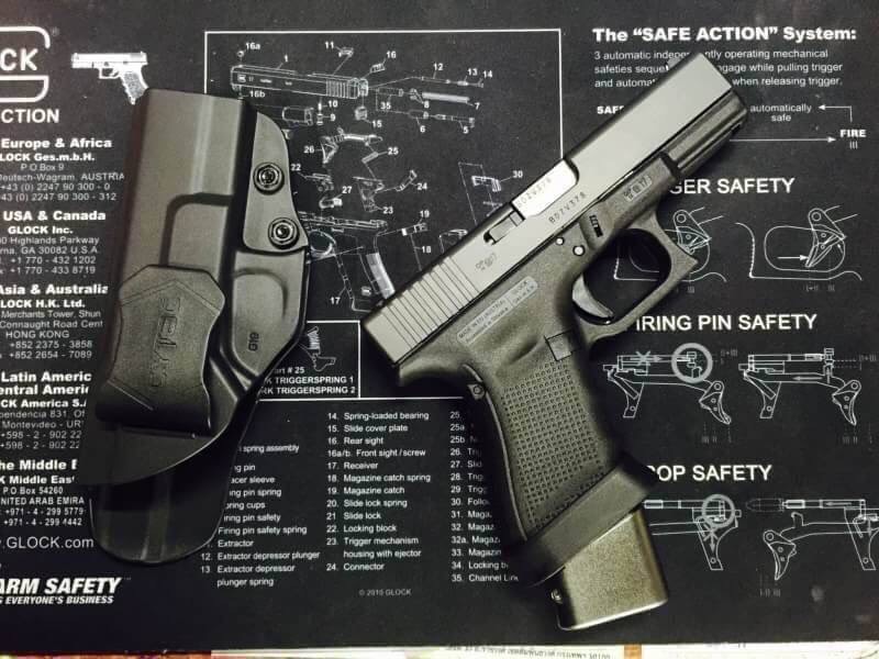 New.ซองปืนพกใน / ซองปืนพกนอก CYTAC Glock IWB Holster Fits Glock 17, 19, 23, 32, 43 (Gen 1, 2, 3, 4) ล๊อคอัตโนมัติ ผลิตจากโพลิเมอร์เนื้อดี Product Line INSIDE THE WAISTBAND HOLSTER มีทั้งซองปืนพกในและพกนอก เป็นที่นิยมในอเมริกา ราคาพิเศษ