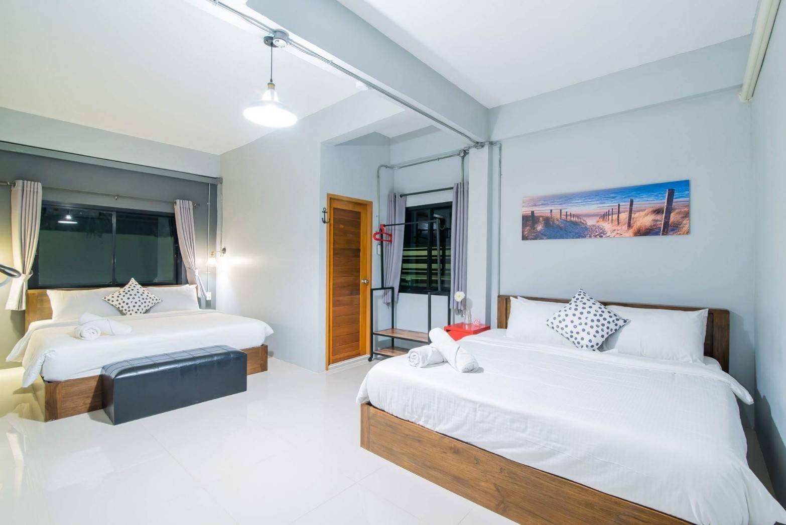 HR 15001 บ้านพักชะอำ บ้านบรอนซี่