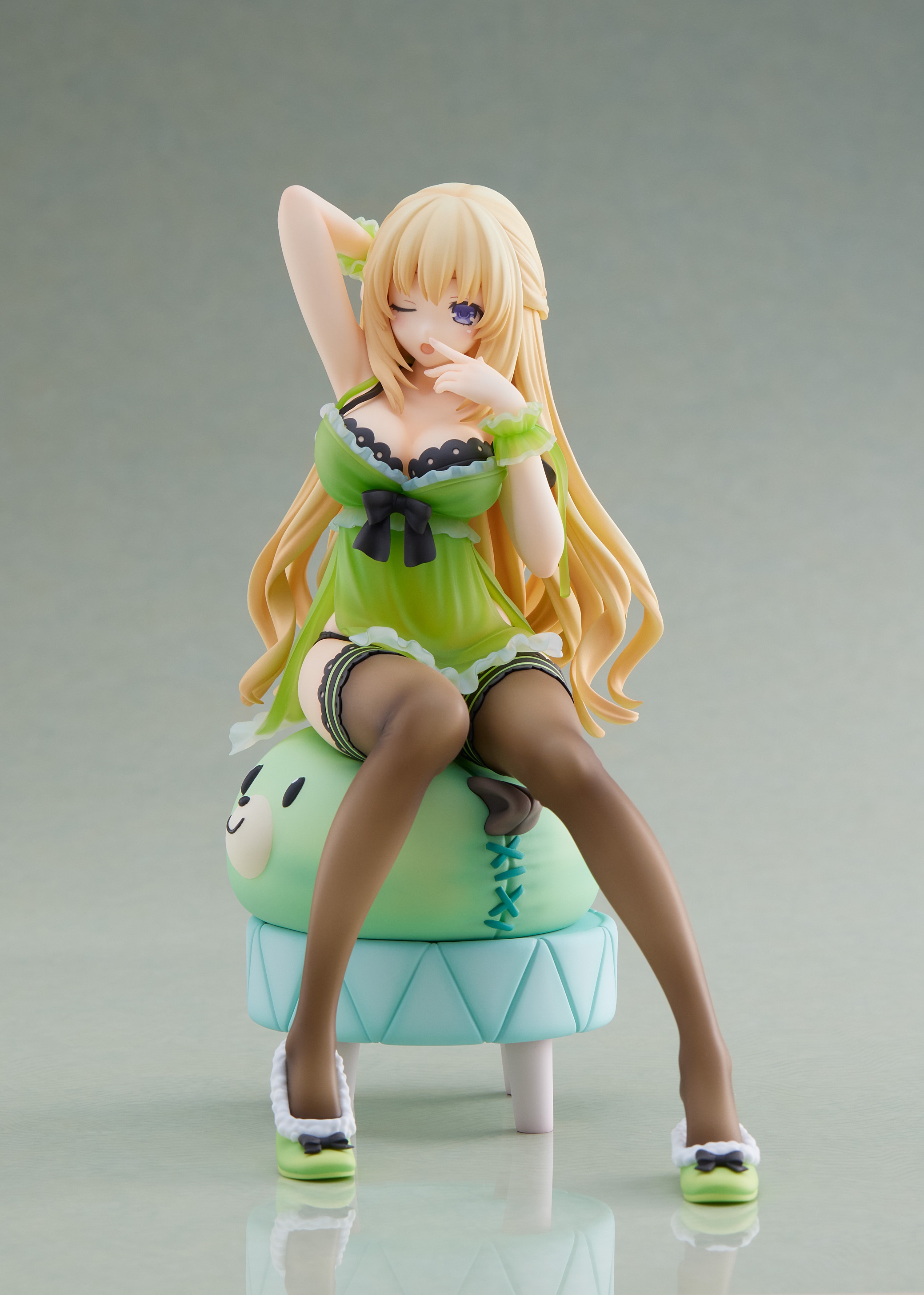เปิดจอง : Hyperdimension Neptunia Vert Wake Up ver.
