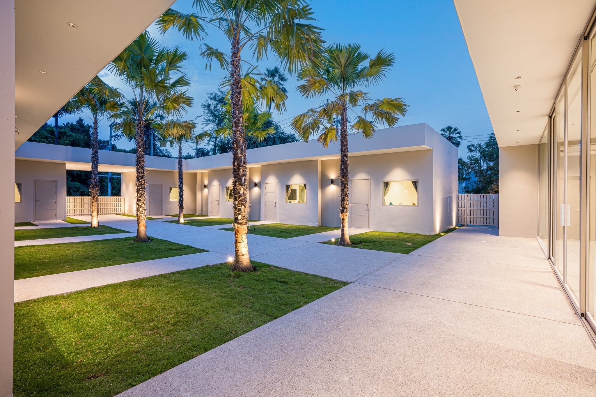 HR15083 บ้านพักติดทะเลหัวหิน The Rest Beachfront Hua Hin Pool Villa