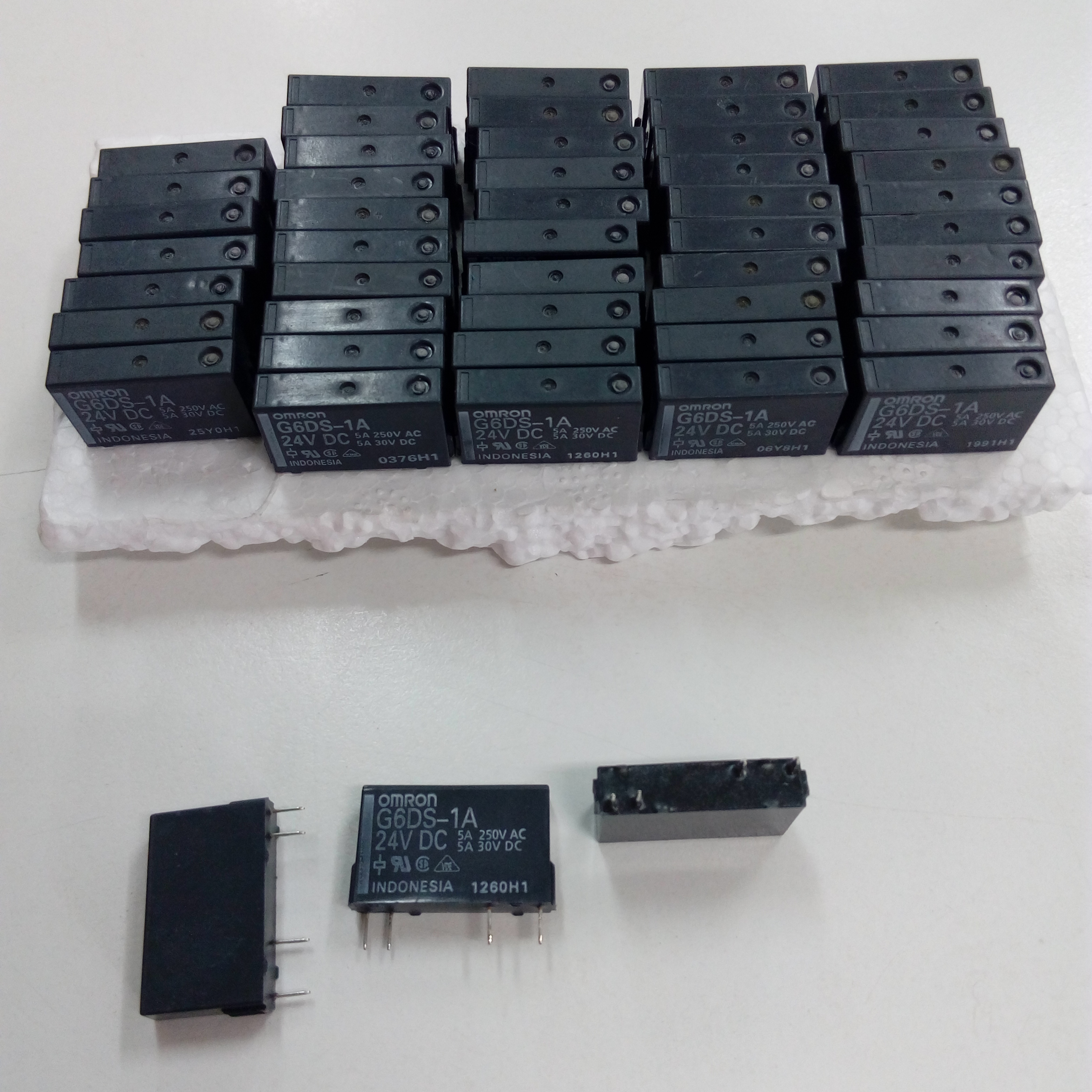 รีเลย์ออมรอน RELAY OMRON G6DS-1A รีเลย์ 24VDC 5A