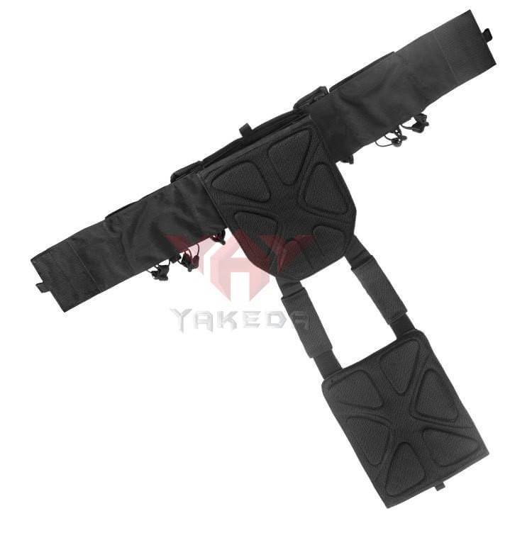 เสื้อเกราะ Swat Vest ผลิตจากผ้า 1000D กันน้ำ ระบายอากาศได้ดี ไม่อับชื้น Free size ปรับขนาดได้สะดวก ปรับรอบอกได้สูงสุดถึง 47 นิ้ว ใส่เพลทมาตรฐาน ขนาด 10"*12" ได้ แต่งมาครบชุด ทั้งซองใส่แม็ก M4, ซองใส่แม็กปืนสั้น, EDC pouch, ซองใส่วิทยุสื่อสาร, แผ