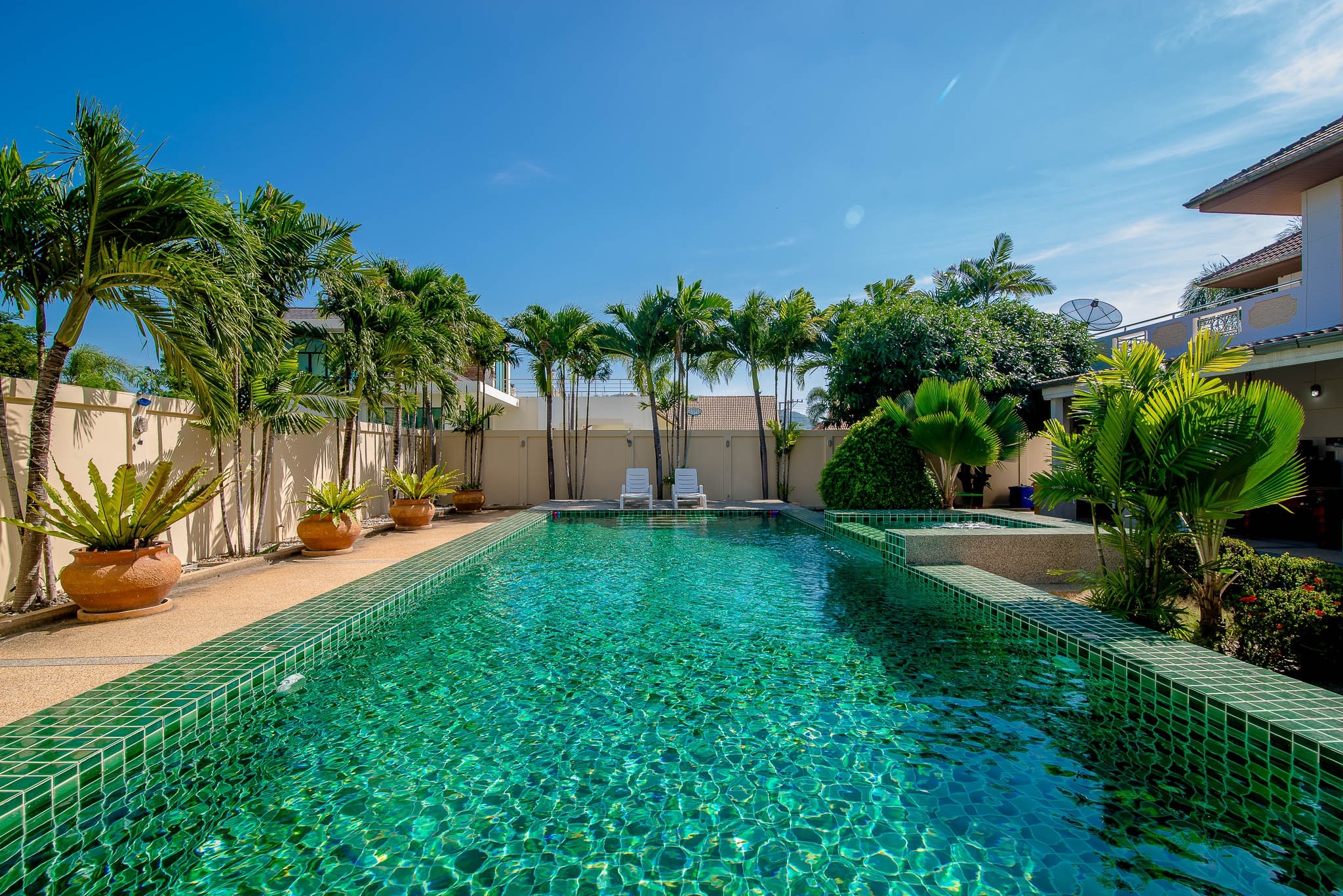 HR 7001 บ้านสุวรรณ 1 คาราโอเกะ โต๊ะพูล