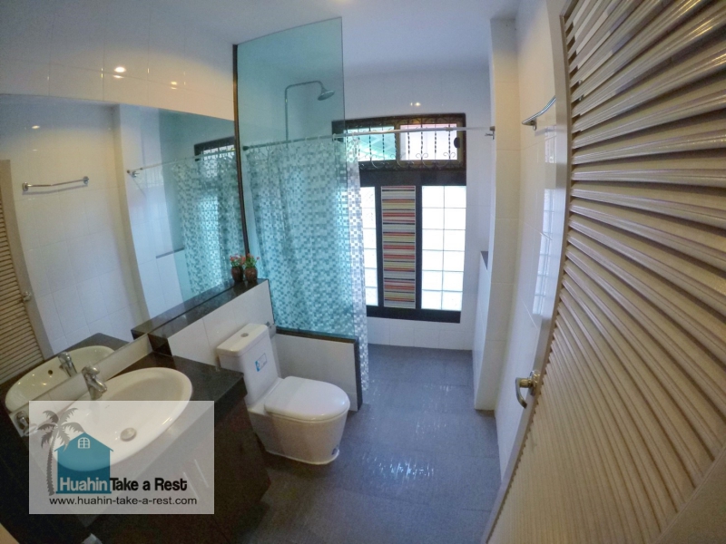 HR 2009 บ้านพักหัวหิน บ้านอบอุ่น พูลวิลล่า