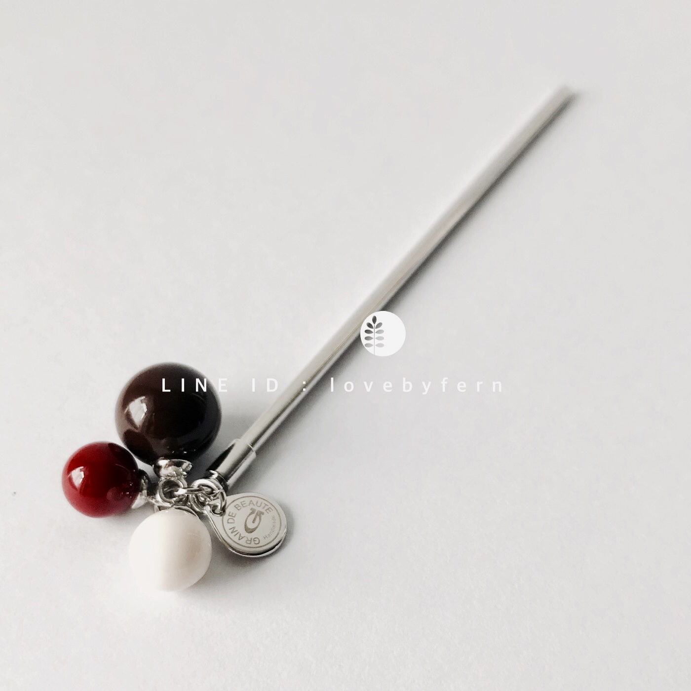 ปิ่นปักผมเซลลูโลส 10.5 cm บอล 3 สี น้ำตาล 1.1 cm & ครีมและแดง 0.5 cm น่ารัก สวยงาม คลาสสิค #Aznavour #GRAINdeBEAUTE #AZ #GB #MadeinKorea