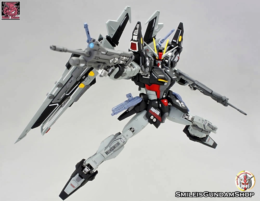 [PO]MG 1/100 STRIKE NOIR GUNDAM [โมจีนMomoko]กล่องน้ำตาล