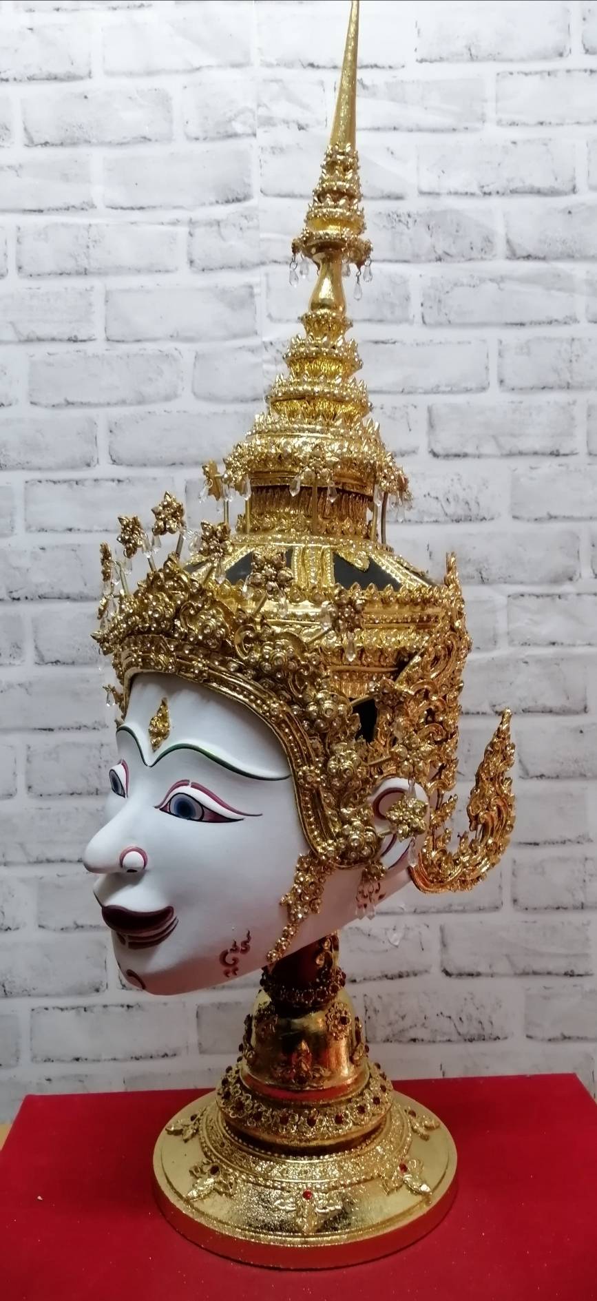 หัวโขน นางสีดา ขนาดครอบ เกรดพรีเมี่ยม พร้อมฐานไม้อัดสีแดงฟรี