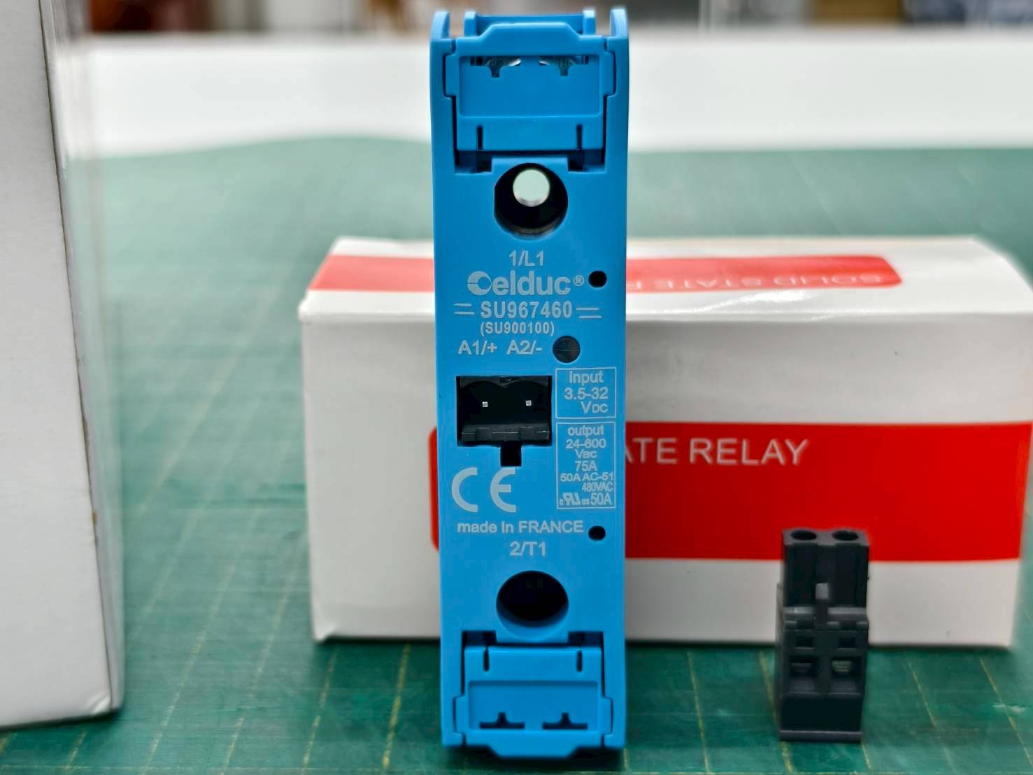 โซลิดสเตต 75A 600VAC input 3.5-32 VDC SOLID STATE RELAY CELDUC รุ่น SU967460