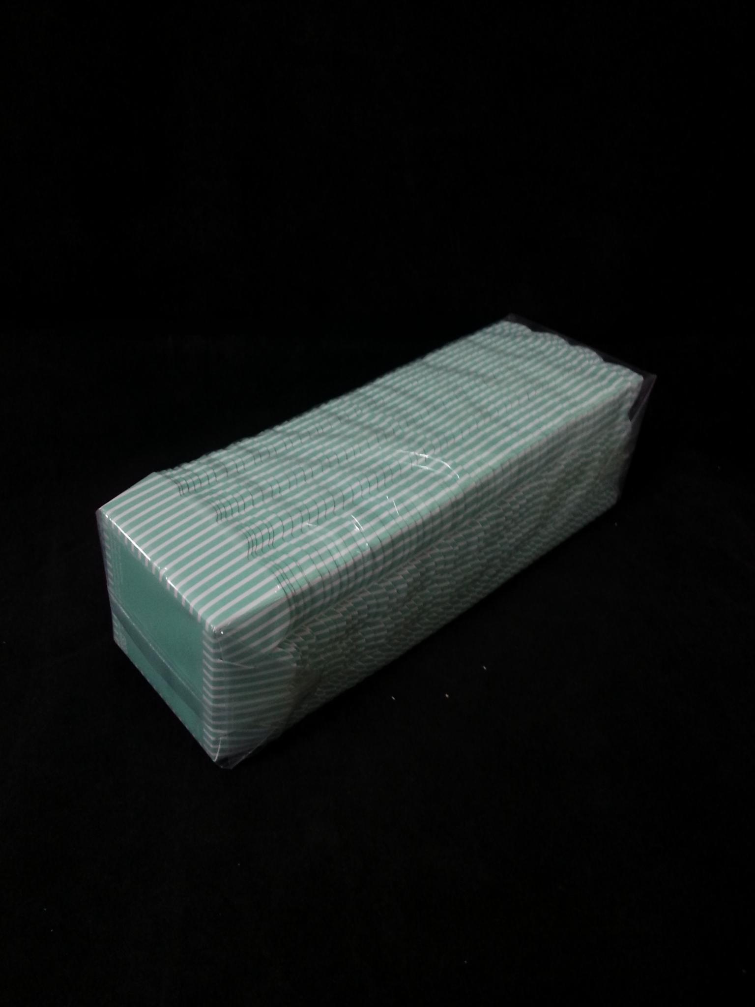 ฐานขนม 3*3*1นิ้ว แพ็ค 50ใบ
