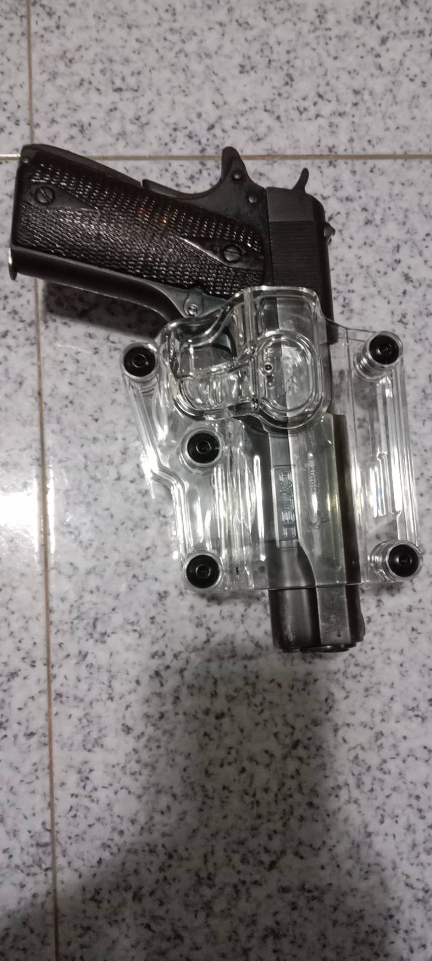 New.ซอง Megafit แบบใส ( Transparent Cytac Mega-Fit Holster ) -ซองปืนที่ออกแบบมาให้สามารถใช้งานได้หลากหลายรุ่น (ตามตารางแนบ) เช่น Glock , Sig Sauer, CZ , Beretta, Ruger , S&W, Walther, Colt, Taurus และอื่นๆ -ผลิตจากวัสดุ Polymer ชนิดใส -ซองถูกออกแบบให้ปลดล