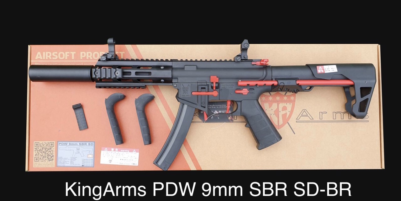 https://youtu.be/_ORFXABTIO0 K King Arms PDW 9mm SBR Airsoft AEG Rifle -บอดี้ไนล่อนไฟเบอร์ -สต็อกแบบ PDW ยืดหดได้ 7 ระดับ -Handguard มีหลายขนาด มีรางสำหรับอุปกรณ์เสริม -ออกแบบมาเพื่อผู้ใช้ที่มีประสบการณ์ M4 หรือ MP5 -การออกแบบแมกกาซีน Quick-eject พร้อมด้ว