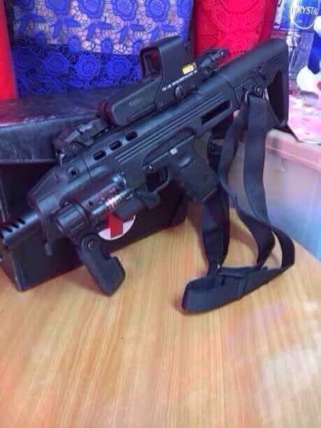 New.CAA RONI Glock Fits: Glock 17, 19, 22, 23, 25, 31, 32 Pistol Carbine Conversion Kit in Black ราคาพิเศษ