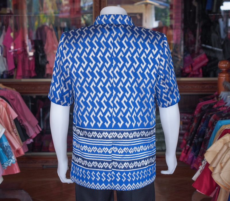 เสื้อสูทชายไหมแพรทิพย์ลายขอพระราชทาน เสื้อสูทชายไหม สูทผ้าไทยชาย ซาฟารีผ้าไทยชาย สูทผ้าไหมแพรทิพย์ สูทผ้าไทย ซาฟารีชาย น้ำเงิน XXL