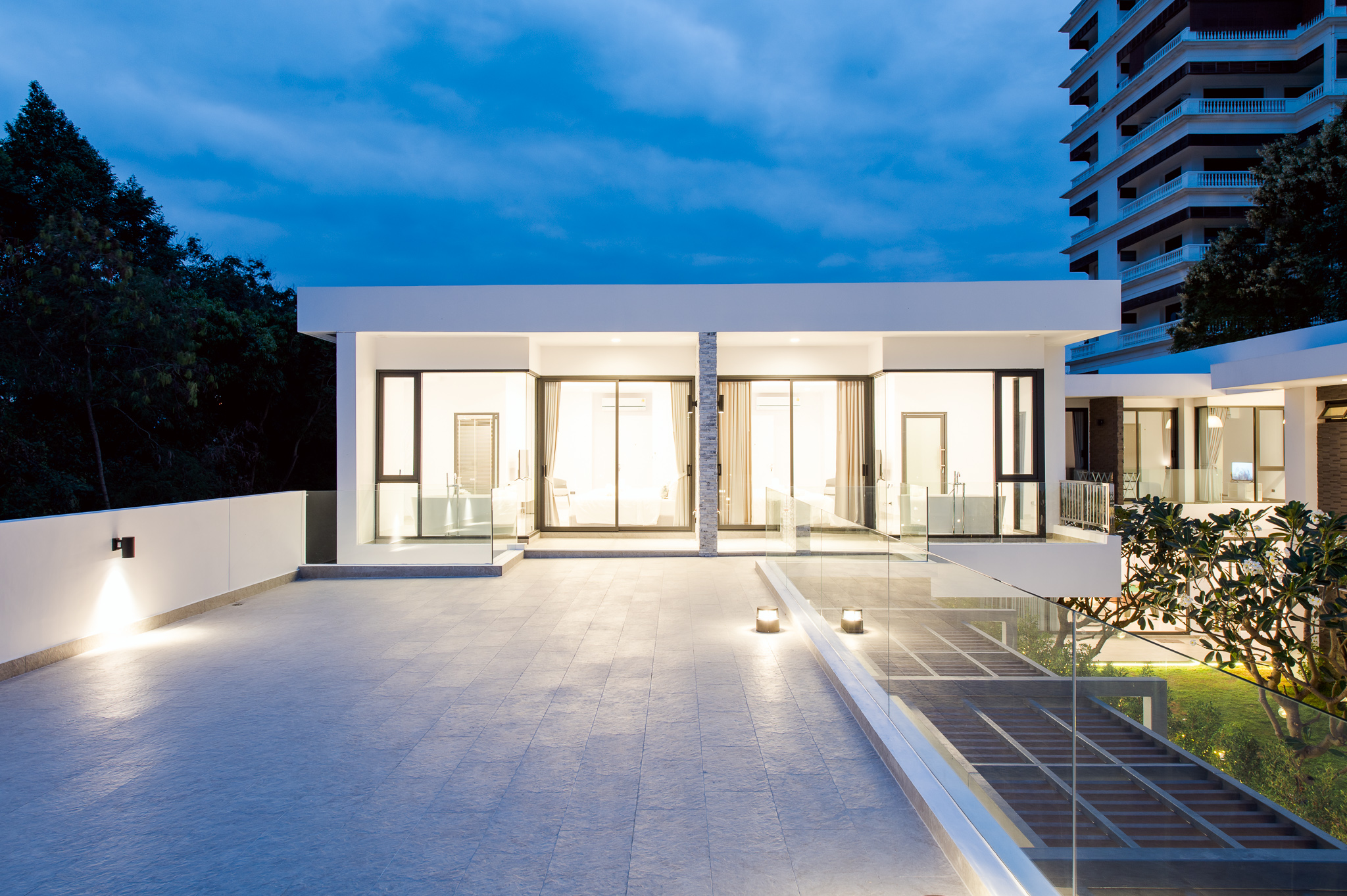 HR15066 บ้านพักติดทะเลหัวหิน The Casa Rocca Beach Villa HuaHin