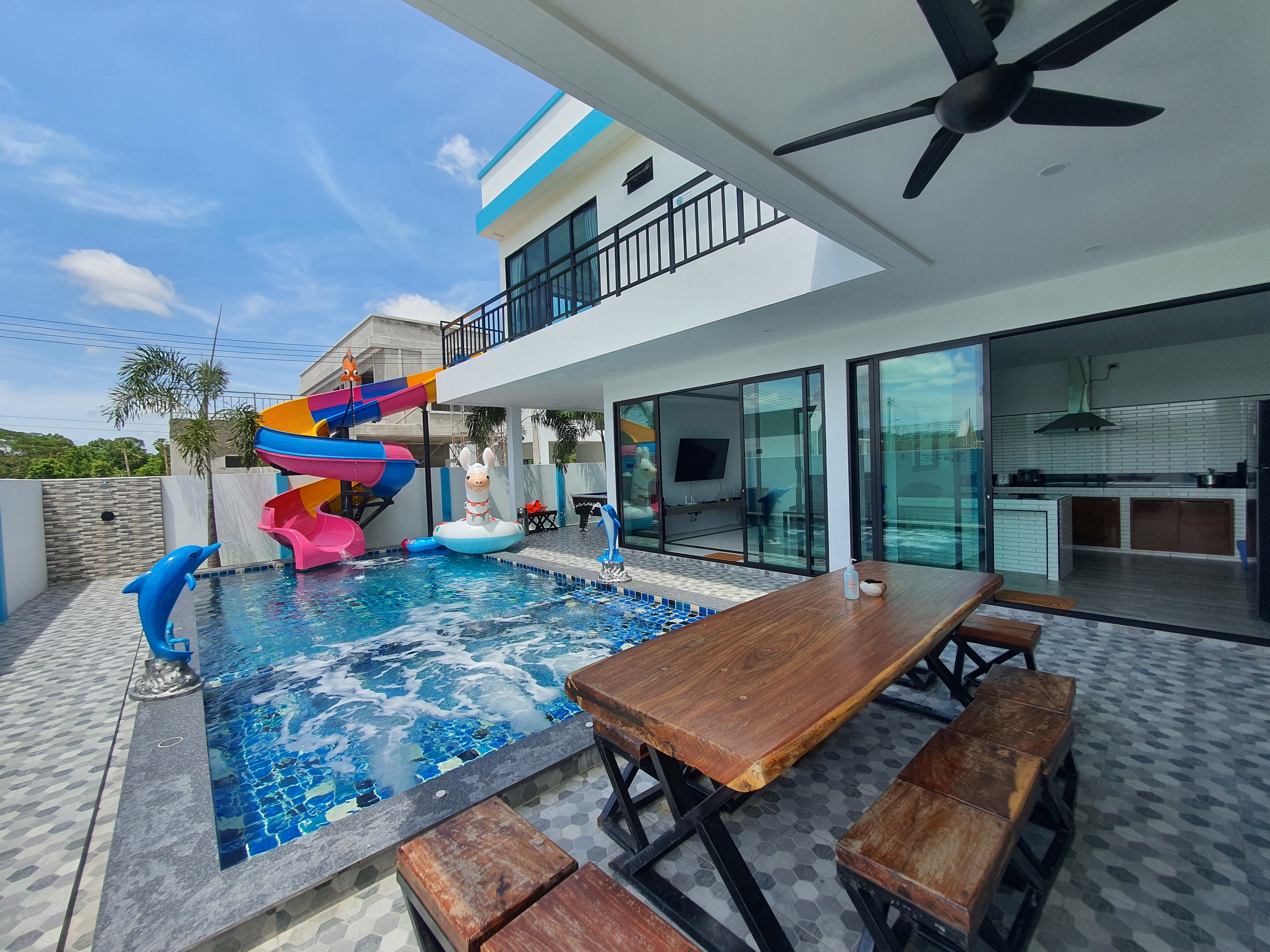 HR4043 บ้านพักหัวหิน Club house V.5