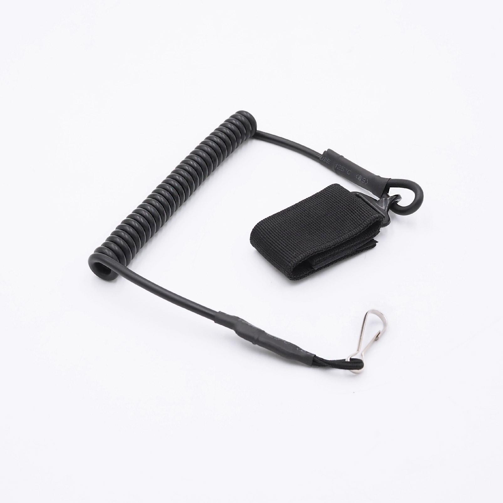 สายกันปืนตก ( Pistol Lanyard ) 🔗สายผลิตจาก Nylon เกรดคุณภาพ 🔗ป้องกันการแย่งชิง จากภัยคุกคาม 🔗ปลายตะขอเกี่ยวเข้าอาวุธ อีกด้านล็อคเข้ากับเข็มขัด 🔗สามารถปลดออกได้อย่างรวดเร็ว