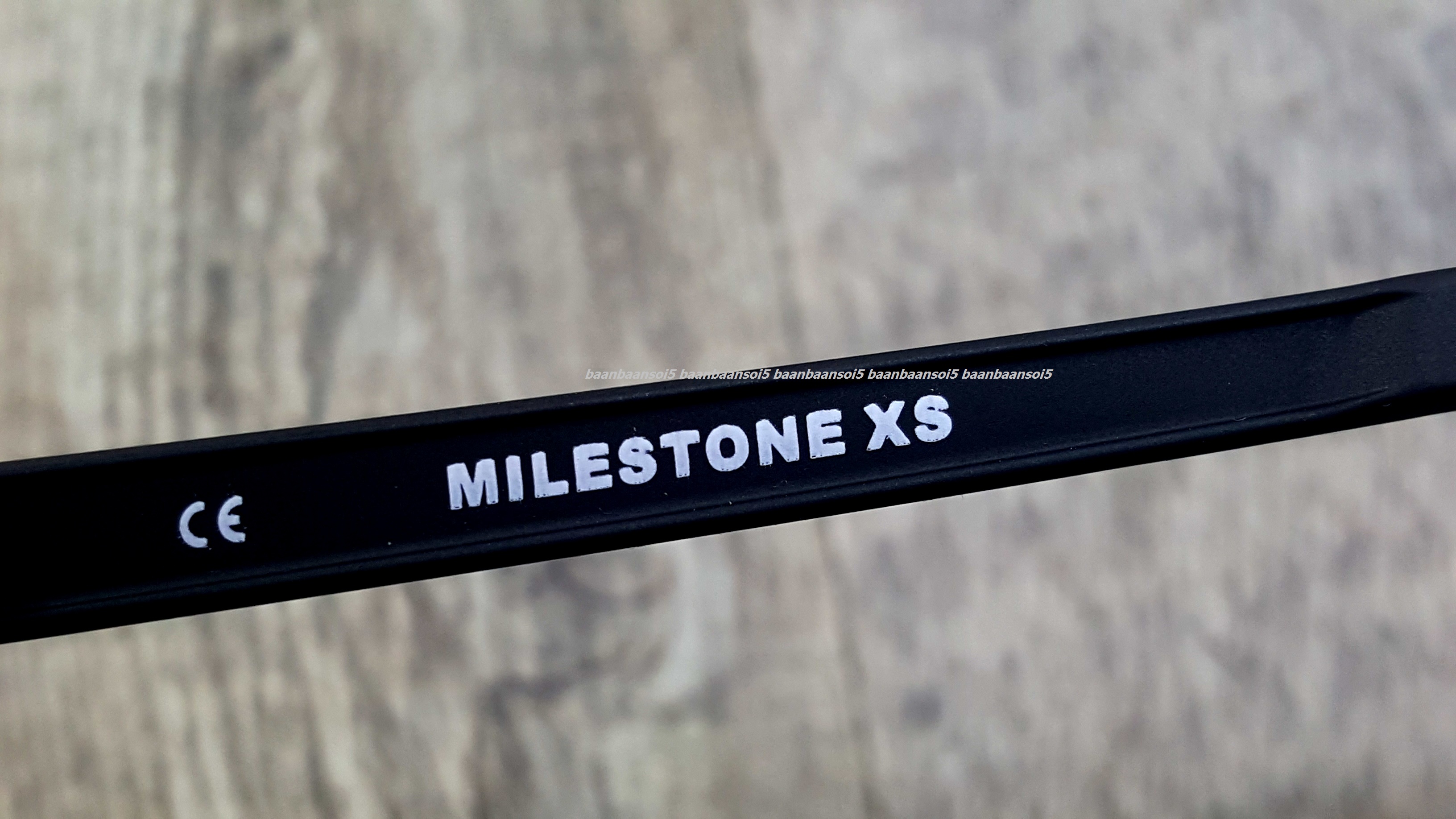Oakley OY8004-04 Matte Denim Optic MILESTONE XS โปรโมชั่น กรอบแว่นตาพร้อมเลนส์ HOYA ราคา 3,400 บาท