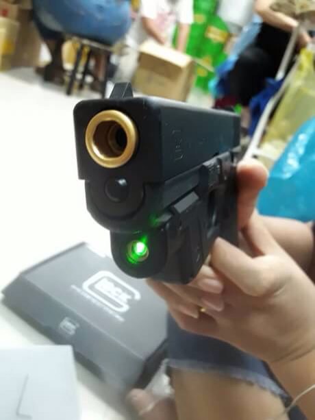 New.เลเซอร์เขียว ติดโกงไก ปืนสั้น GLOCK G17 G18 G23 และ M92 ราคาพิเศษ