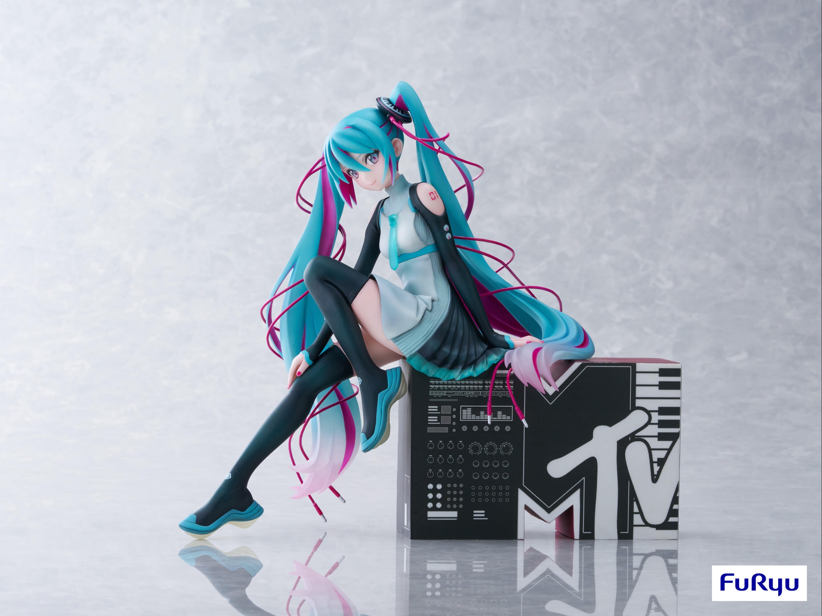 เปิดจอง : Hatsune Miku × MTV