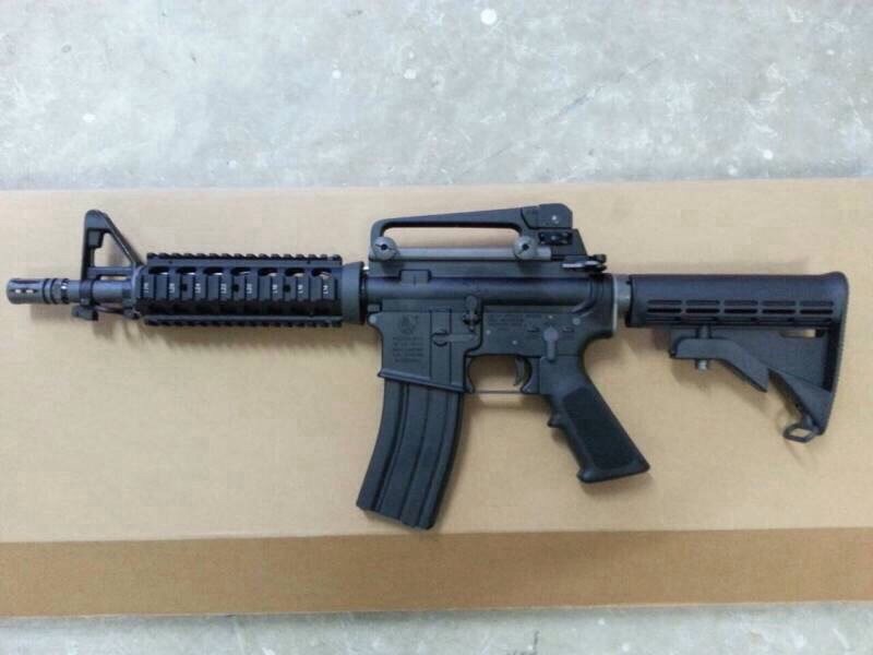 WE M4 CQB/R Gas Blow Back Rifle (Black, Open Chamber)