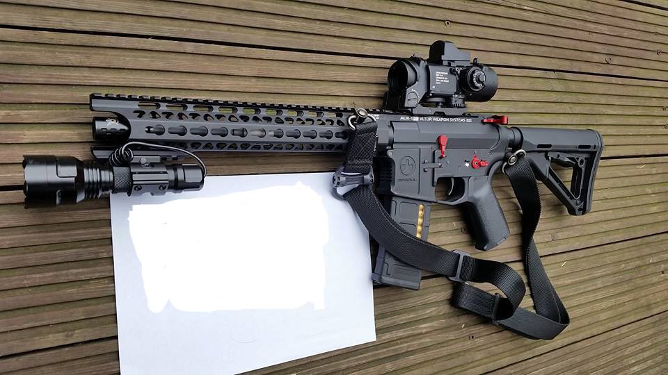 New.Elcan SOCOM Specter DR Style 4X Magnifier Illuminated Scope (BK) ราคาพิเศษ