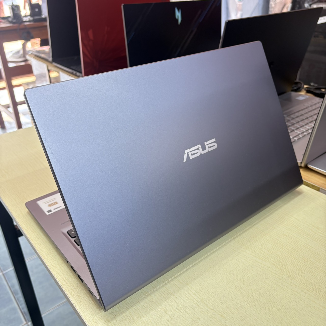 ASUS X515JA – EJ331W สภาพเครื่อง 89%