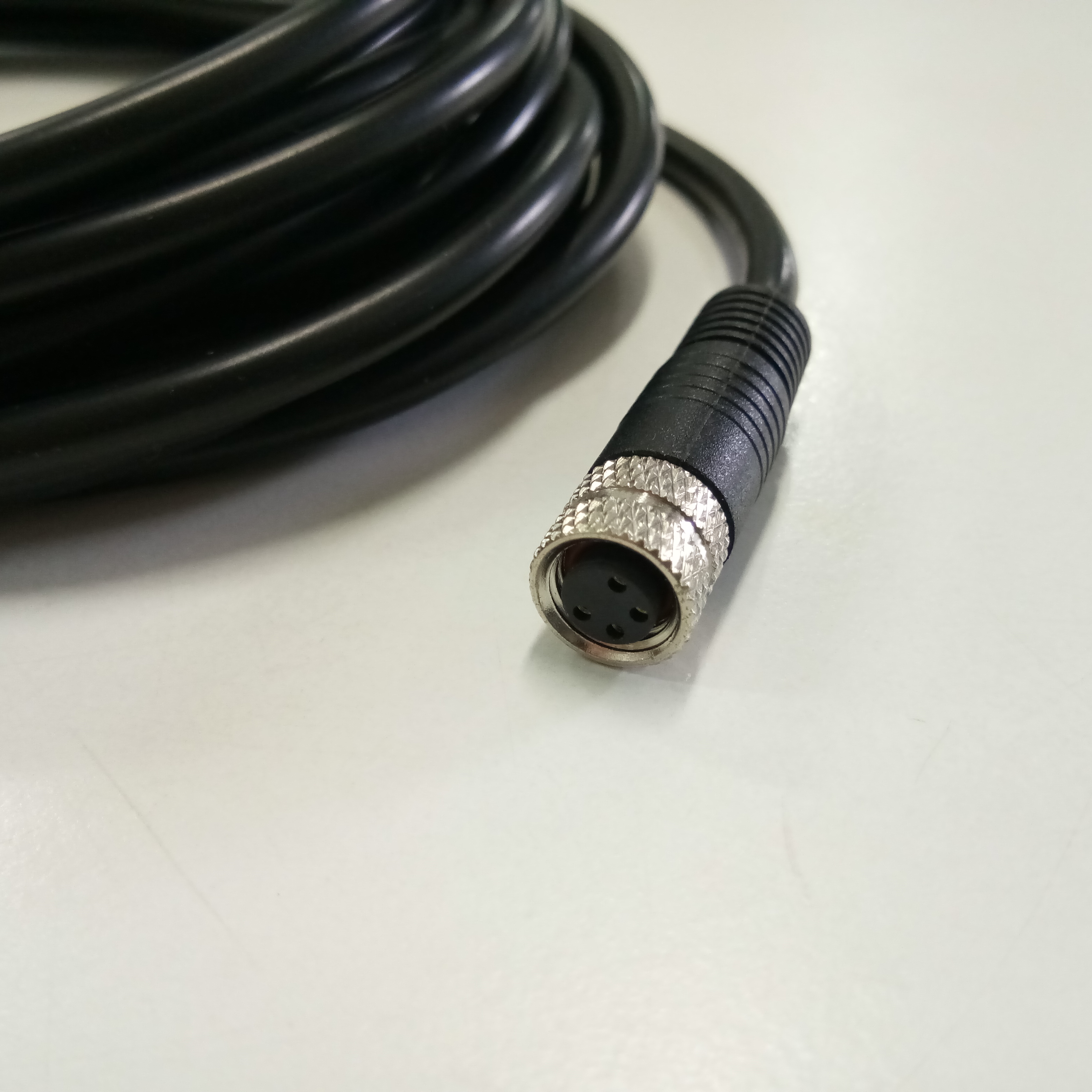 สายพร้อม CONNECTOR แบบตรง เกลียว M8 ผู้-เมีย แบบ 4 ขา ยาว 5m.