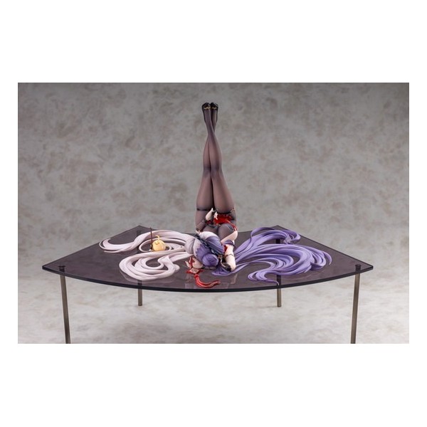 เปิดจอง : Ying Swei Frolicking Flowers Verse I