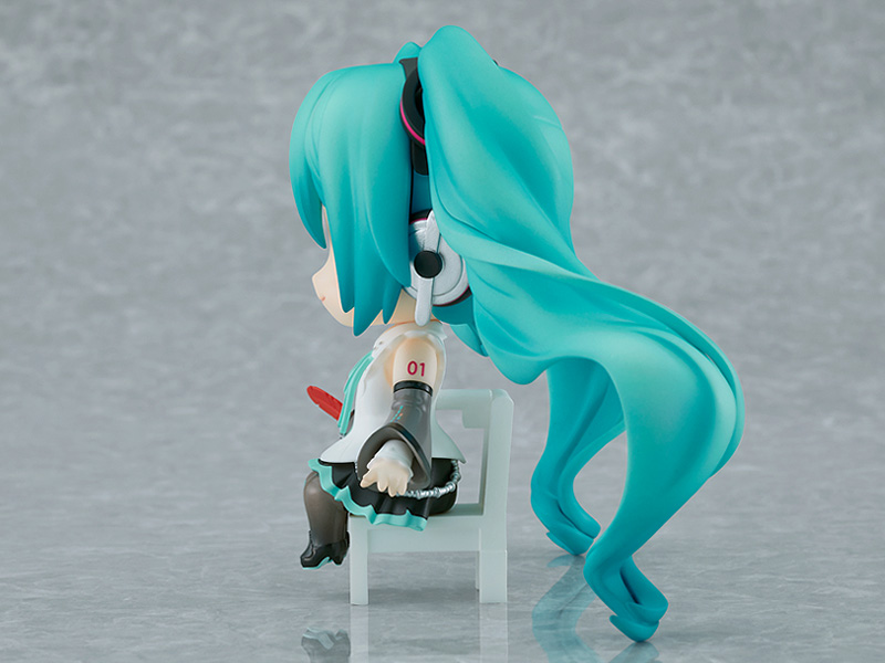เปิดจอง : Nendoroid Swacchao! Hatsune Miku NT: Akai Hane - Akai Hane Central Community Chest of Japan Campaign Ver.