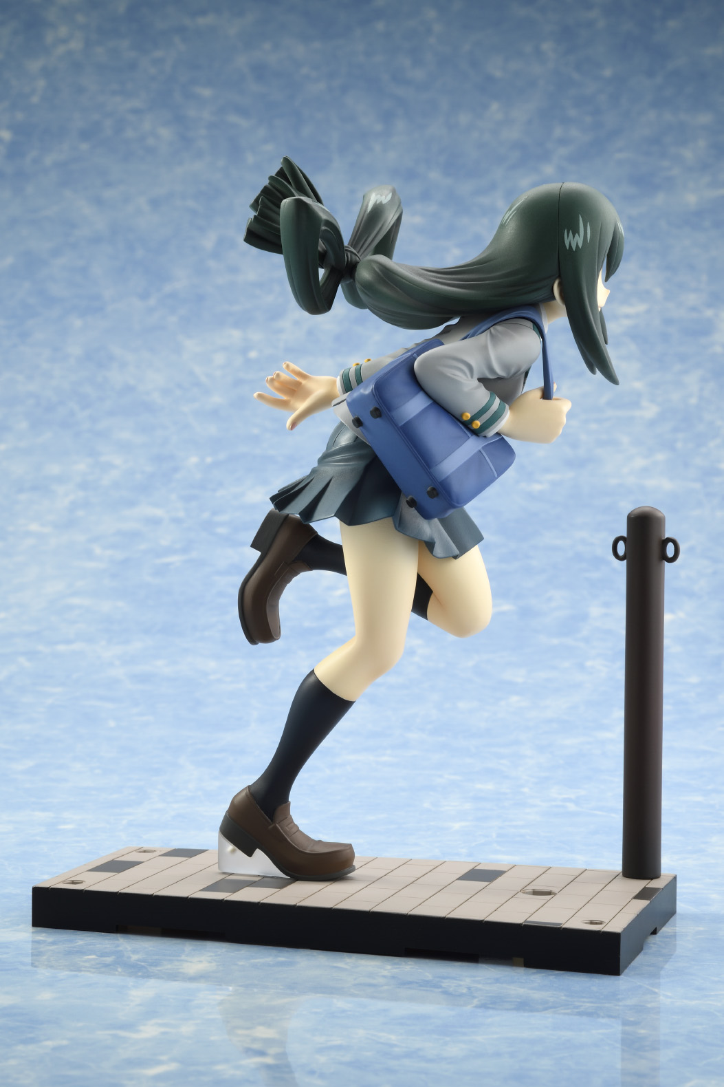 เปิดจอง : KONEKORE Tsuyu Asui Uniform Ver.
