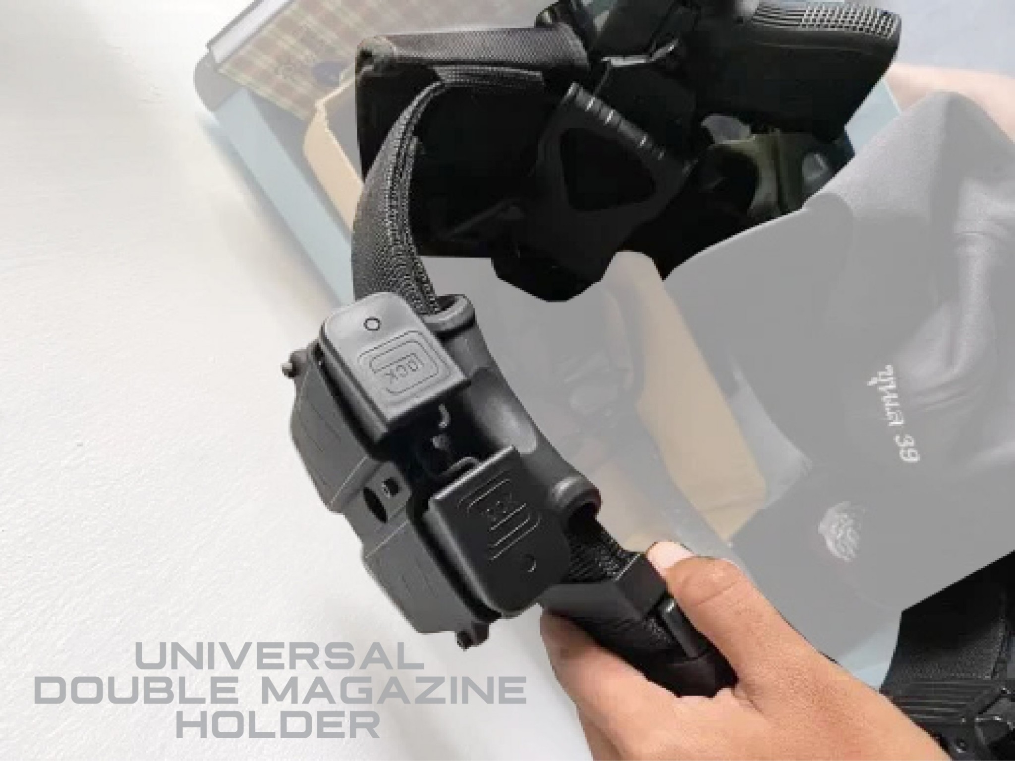 New. ซองแม็กกาซีนคู่ Universal ( Universal Double Magazine Holder) ⭐ ผลิตจาก Polymer เกรดคุณภาพ แข็งแรงทนทาน ⭐ สามารถปรับใช้ได้กับขนาด 9MM, .40, .45 Caliber ทั้งแม็กแถวเดี่ยวและแถวคู่ ( Single and Double Stack ) ได้หลากหลายรุ่น ⭐ ด้านหลังเป็นเพลทเหน็บเข็ม