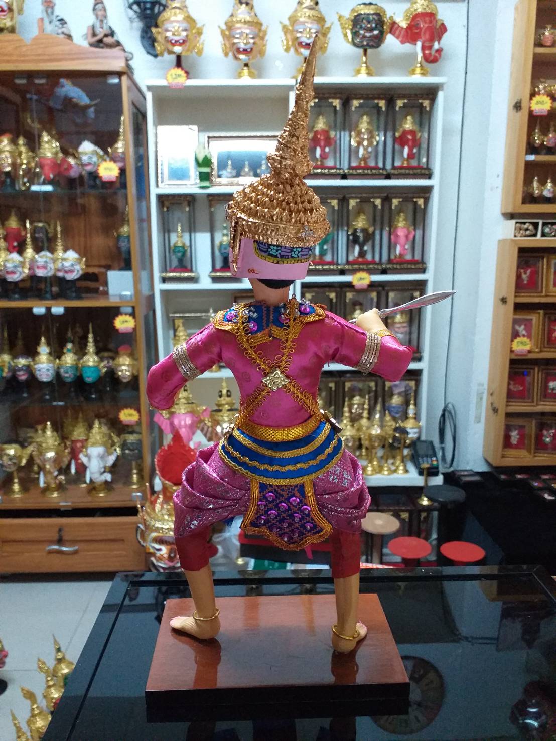 ตุ๊กตาโขน ชมพูพาน