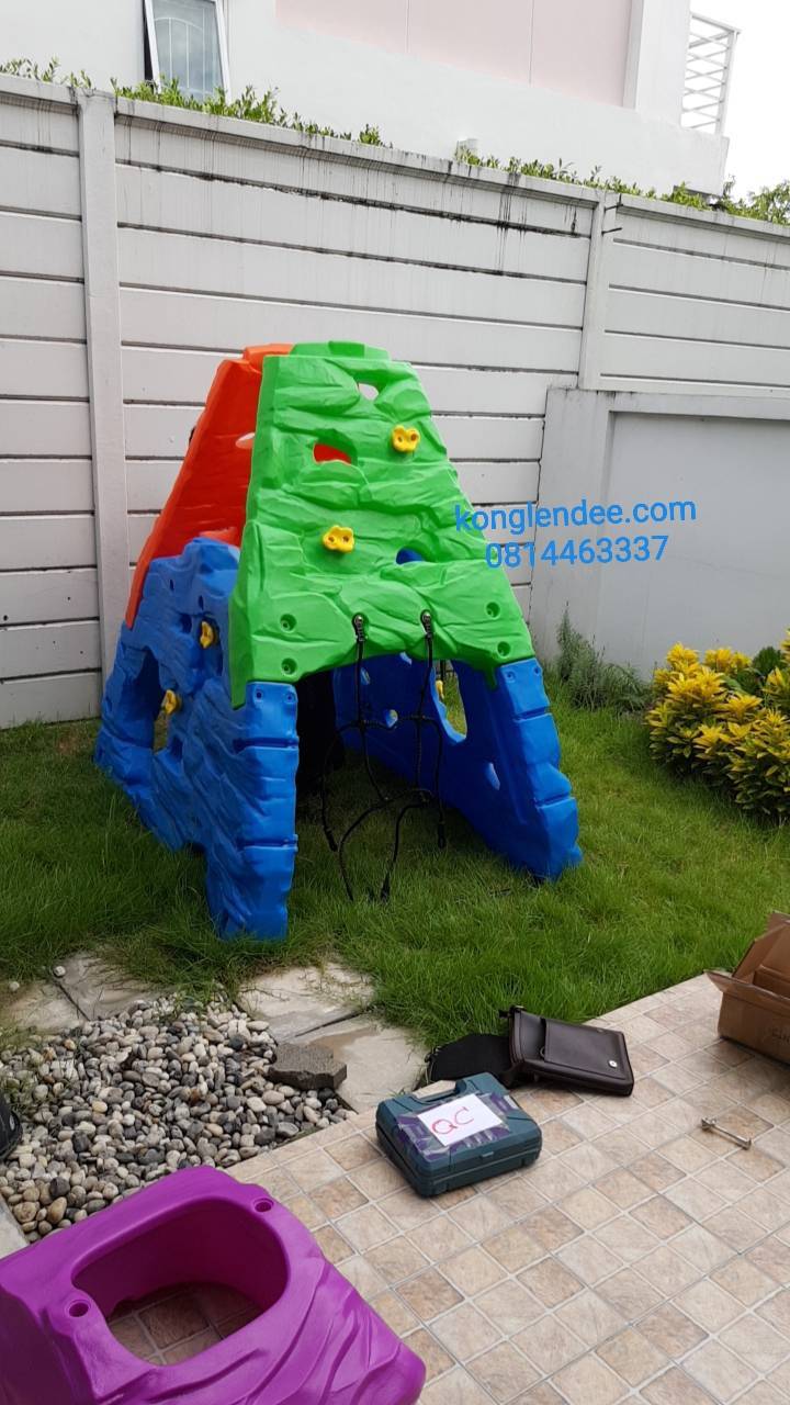 ปีนป่ายเขาหินจำลอง LERADO