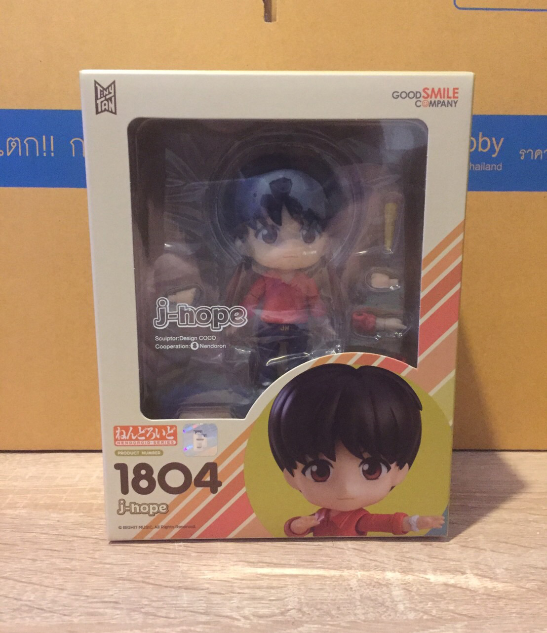 สินค้าพร้อมส่ง Nendoroid J-hope