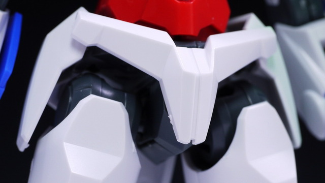 HG 1/144 OO QAN (T)[BANDAI]