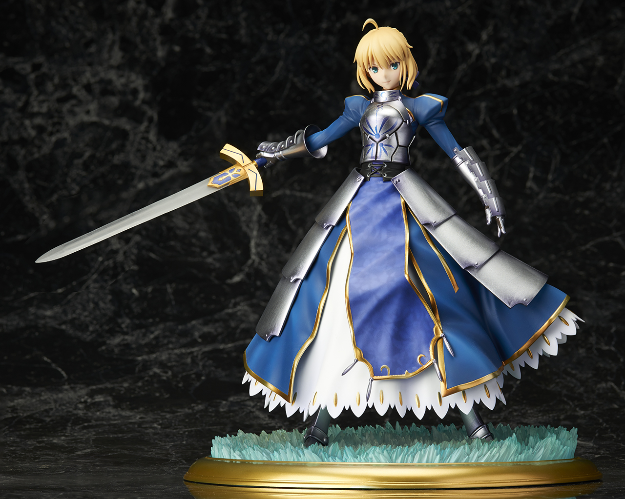 Pre Order Fate/Grand Order - Saber Arturia Pendragon 1/7 Scale Figure Deluxe Edition