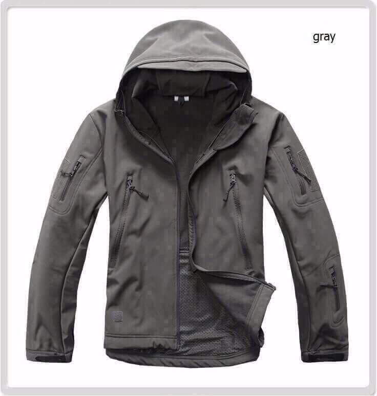 (fire)มีสีใหม่เข้ามาเพิ่มคือ สีพรางเขียว ( multicam tropic ) ครับ 📌📌 เสื้อแจ็คเก็ตTad Gear คุณสมบัติ >กันน้ำ กันฝน กันหนาว กันแดด กันลม >มีกระเป๋าหลายช่อง เก็บของได้เป็นระเบียบ >ด้านในบุผ้านุ่มๆ ใส่สบาย >ข้อมือมีตีนตุ๊กแก รัดปร