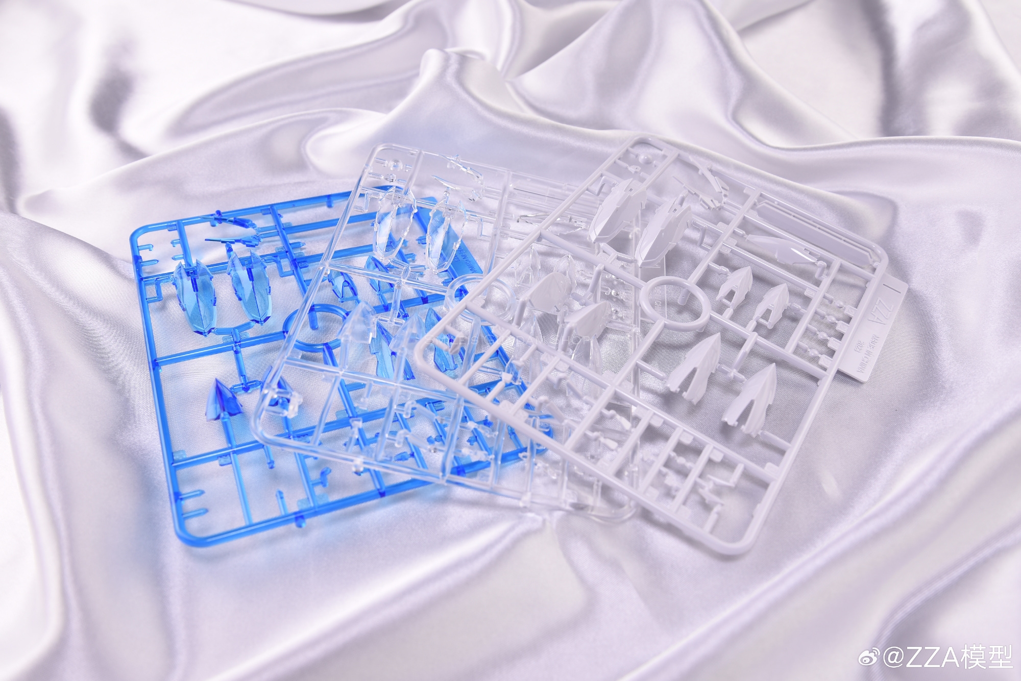 MG 1/100 Blue Frame CH-01[ZZA Model]