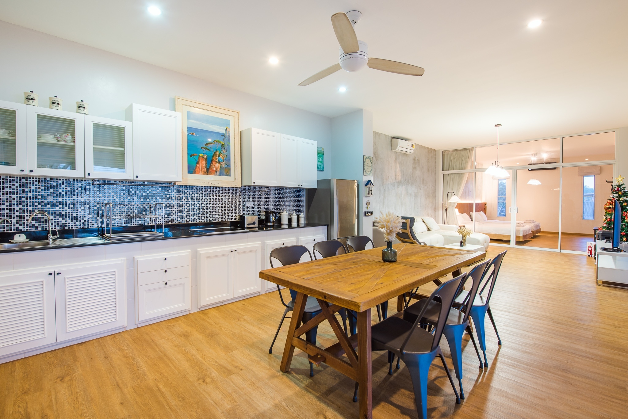 HR15044 บ้านพักติดทะเล กุยบุรี The Cozy Beach Villa