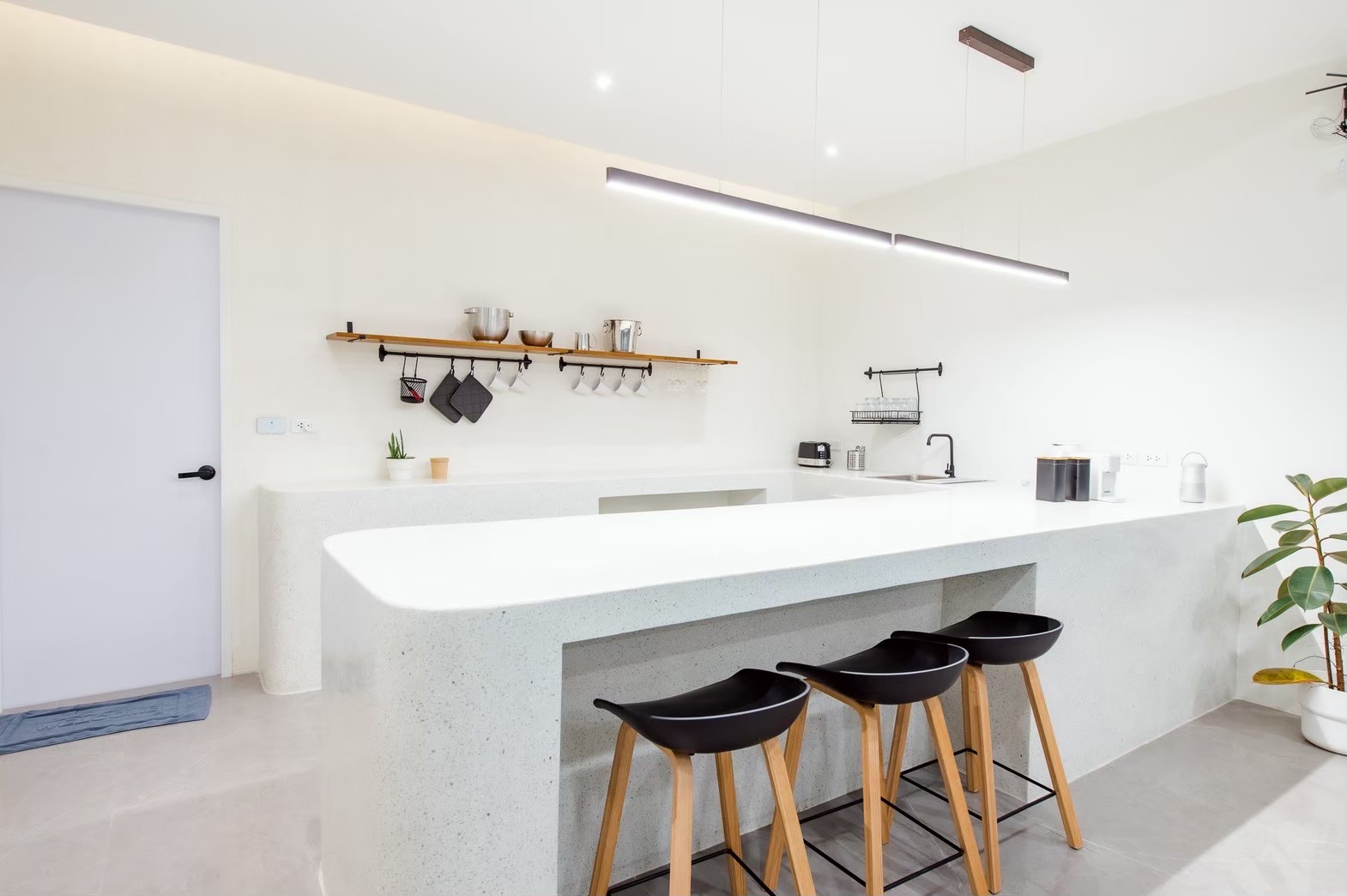 HR15052 บ้านพักใกล้ทะเล The Cube Villa Cha Am