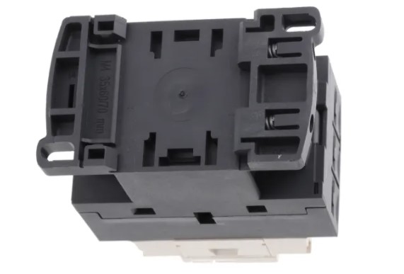 LC1D18M7 แมกเนติก คอนแทคเตอร์ SCHNEIDER MagneticContactor LC1D-18M7 coil 220VAC ทนกระแสได้ 18A
