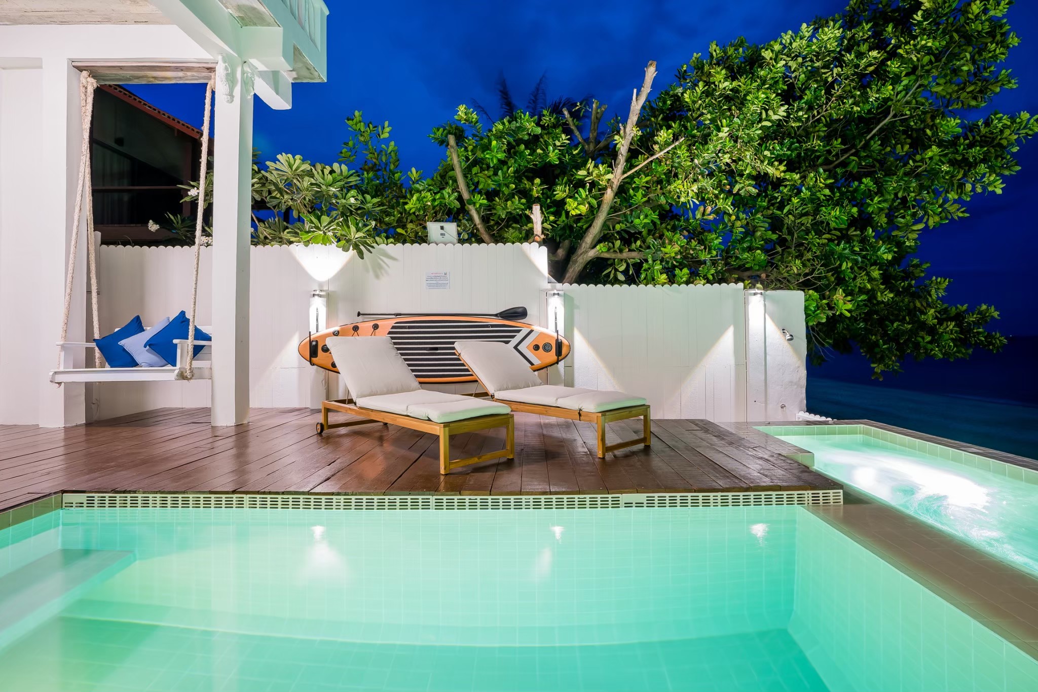 15086 บ้านพักติดทะเล De Pranburi beach villa