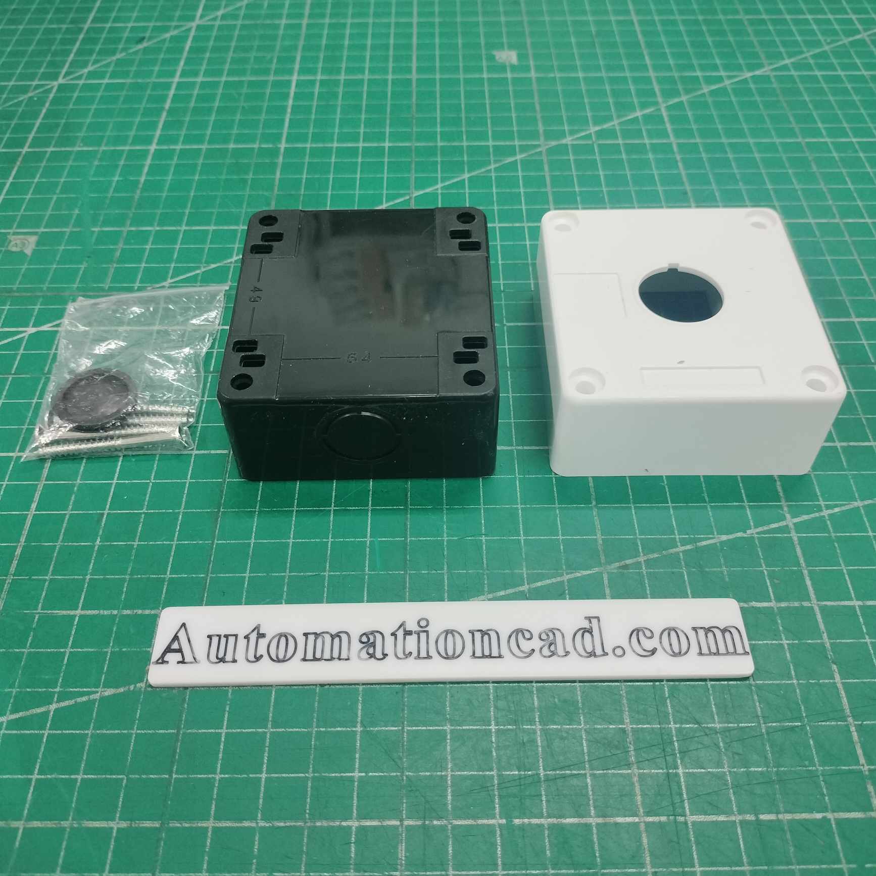 YAOHUI กล่องหลุมกันน้ำสำหรับปุ่ม 1 รู กล่องใส่ปุ่มสวิทช์ รูขนาด 22 mm BX1-22 ขนาด 72x77x65 มิลลิเมตร