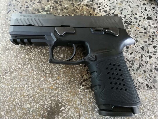 New.EMERSON ด้ามจับยางยุทธวิธีการป้องกันการลื่น Handgon Grips สามารถใส่ปืนสั้นได้ทุกรุ่น ทุกขนาด มี 5 สี 📌❗️ราคาโปรโมชชั่น ราคาพิเศษ 650 บาท เท่านั้น❗️📌