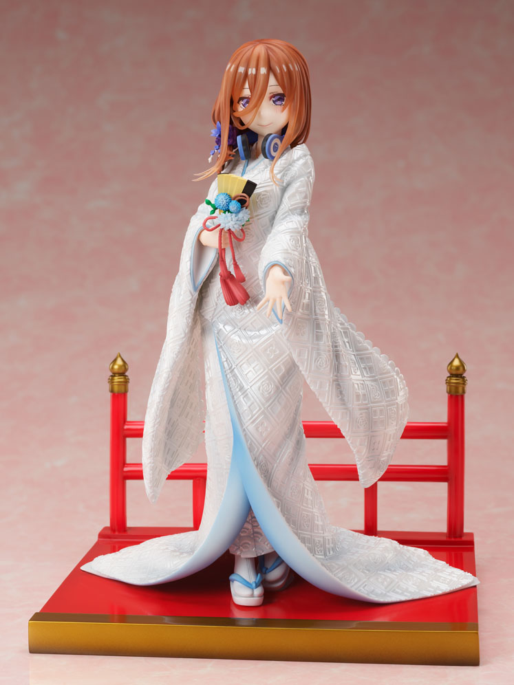 เปิดจอง : Miku Nakano -Shiromuku-
