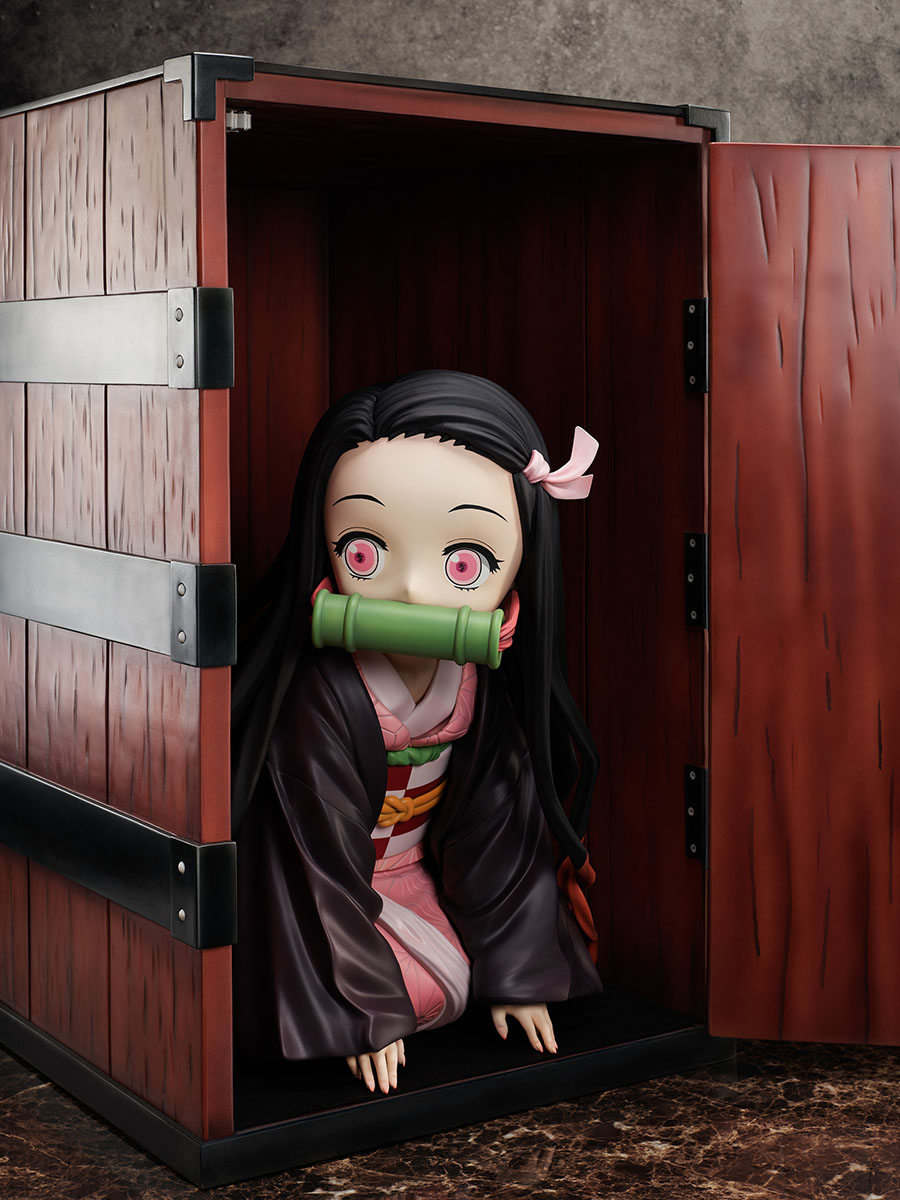 เปิดจอง : Nezuko in a Box - Big Size Figure